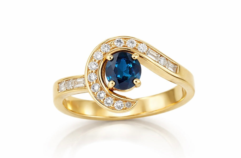 Anello Zaffiro e Diamanti