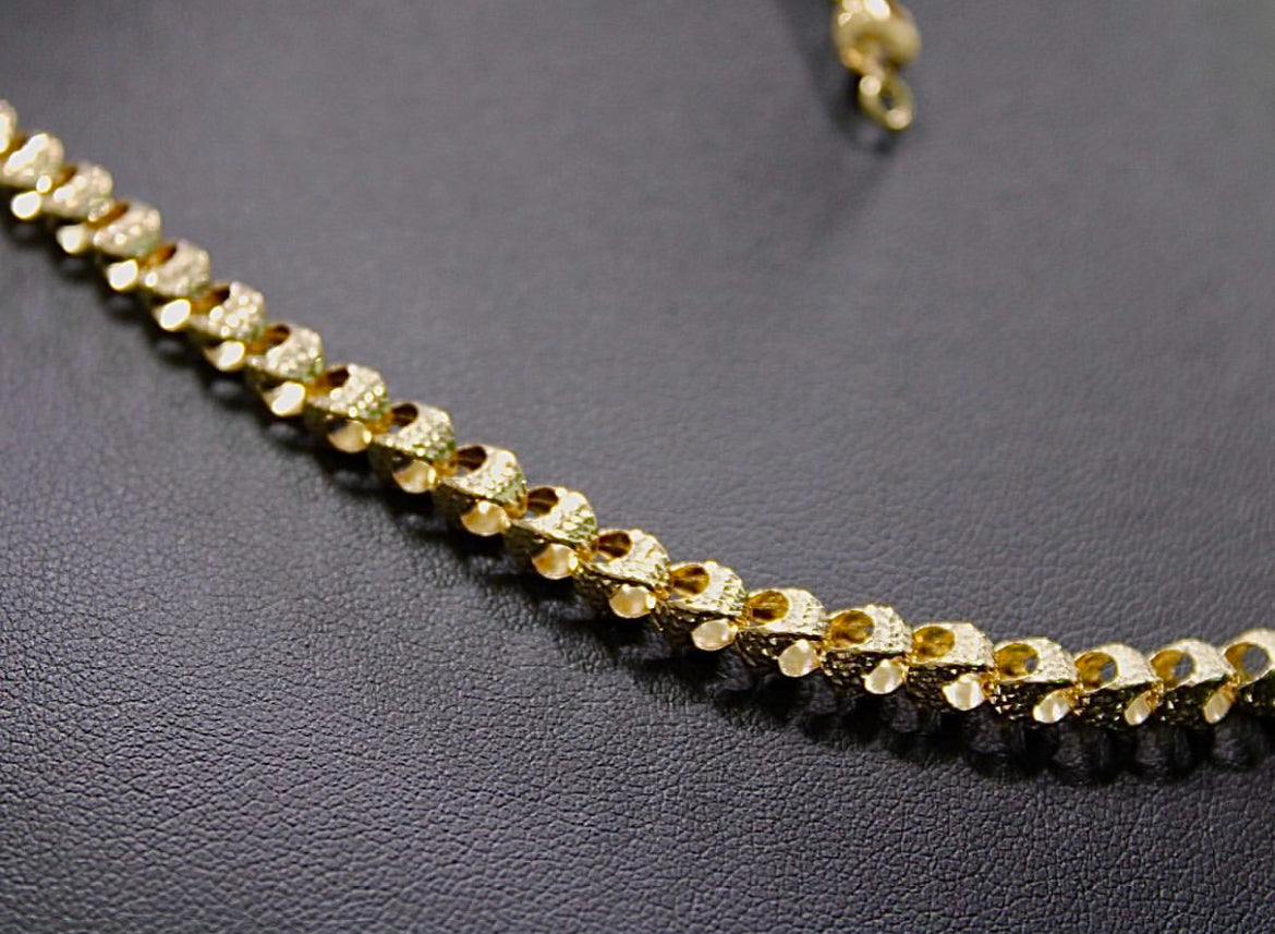 Collana in Oro Giallo 18k