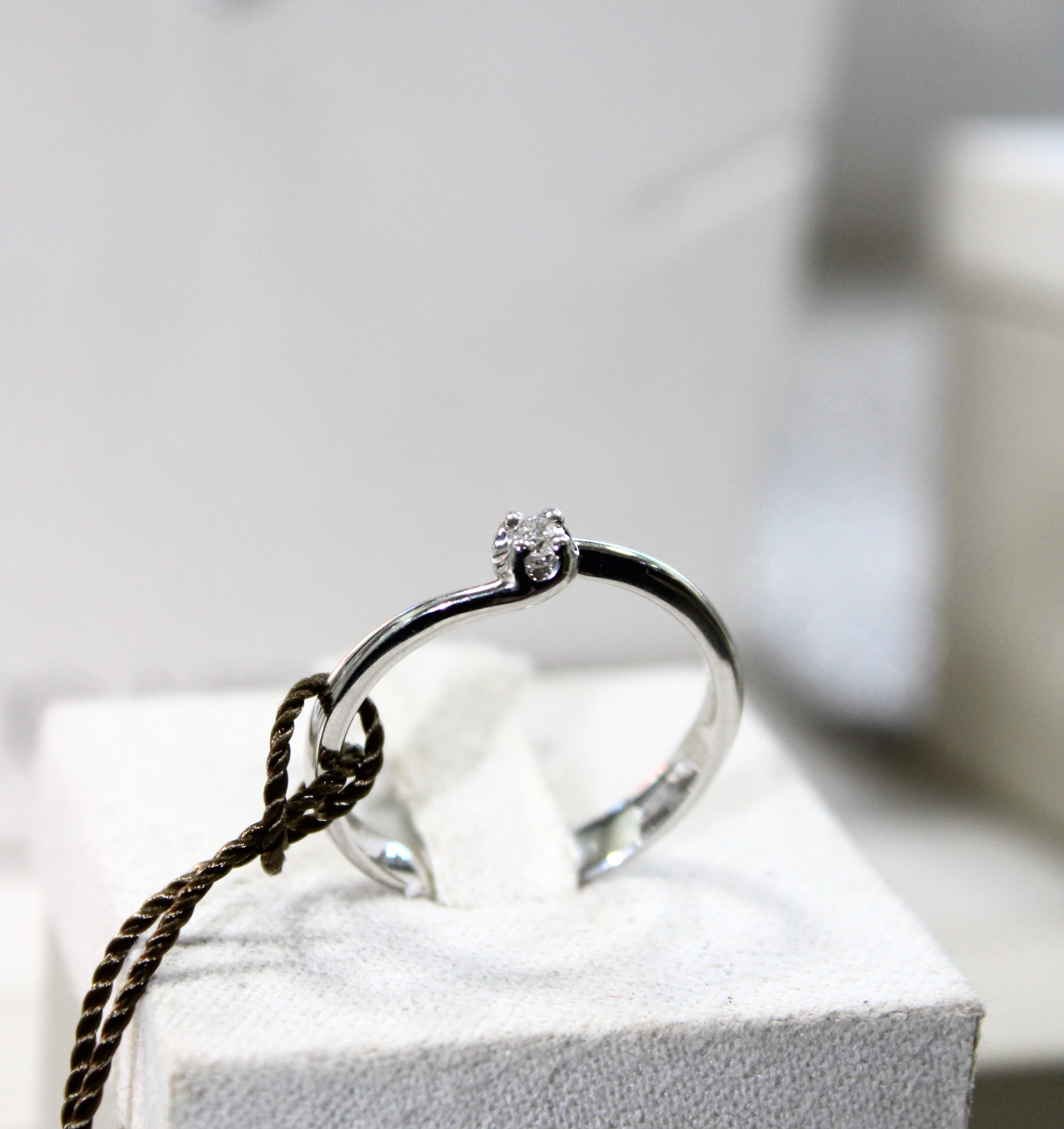 DonnaOro Anello Solitario DKAS1931.005