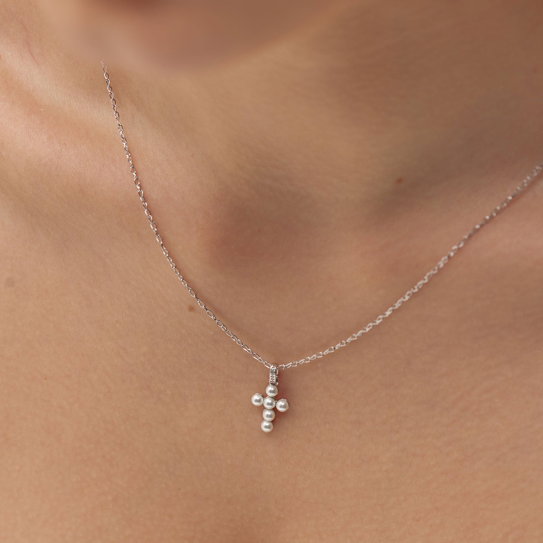 Brosway Fancy Charm Croce di Perle FIW134