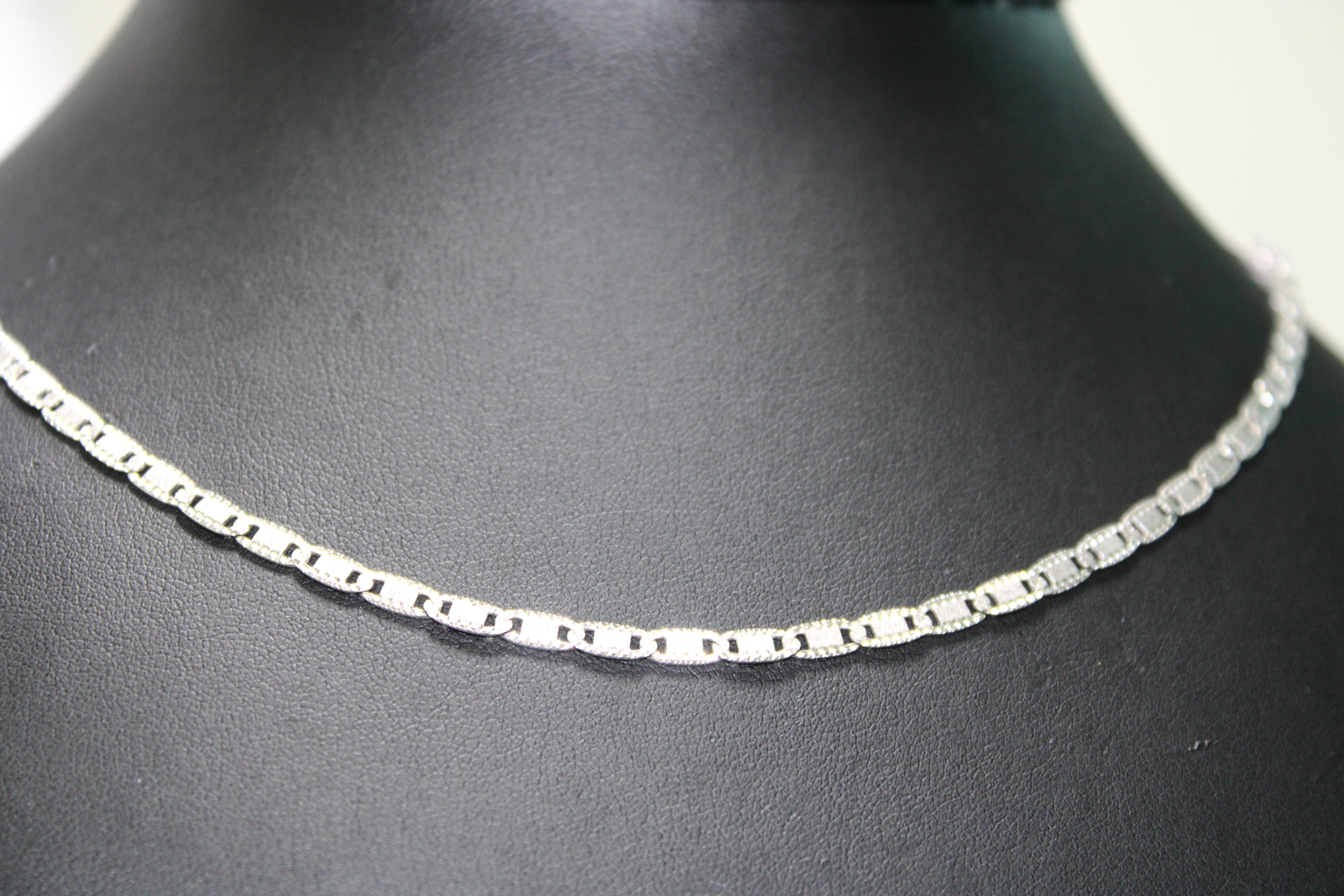 Collana in Oro Bianco 18K