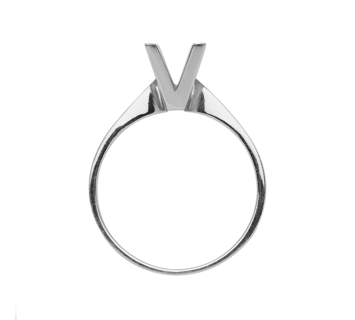 Anello Solitario a V