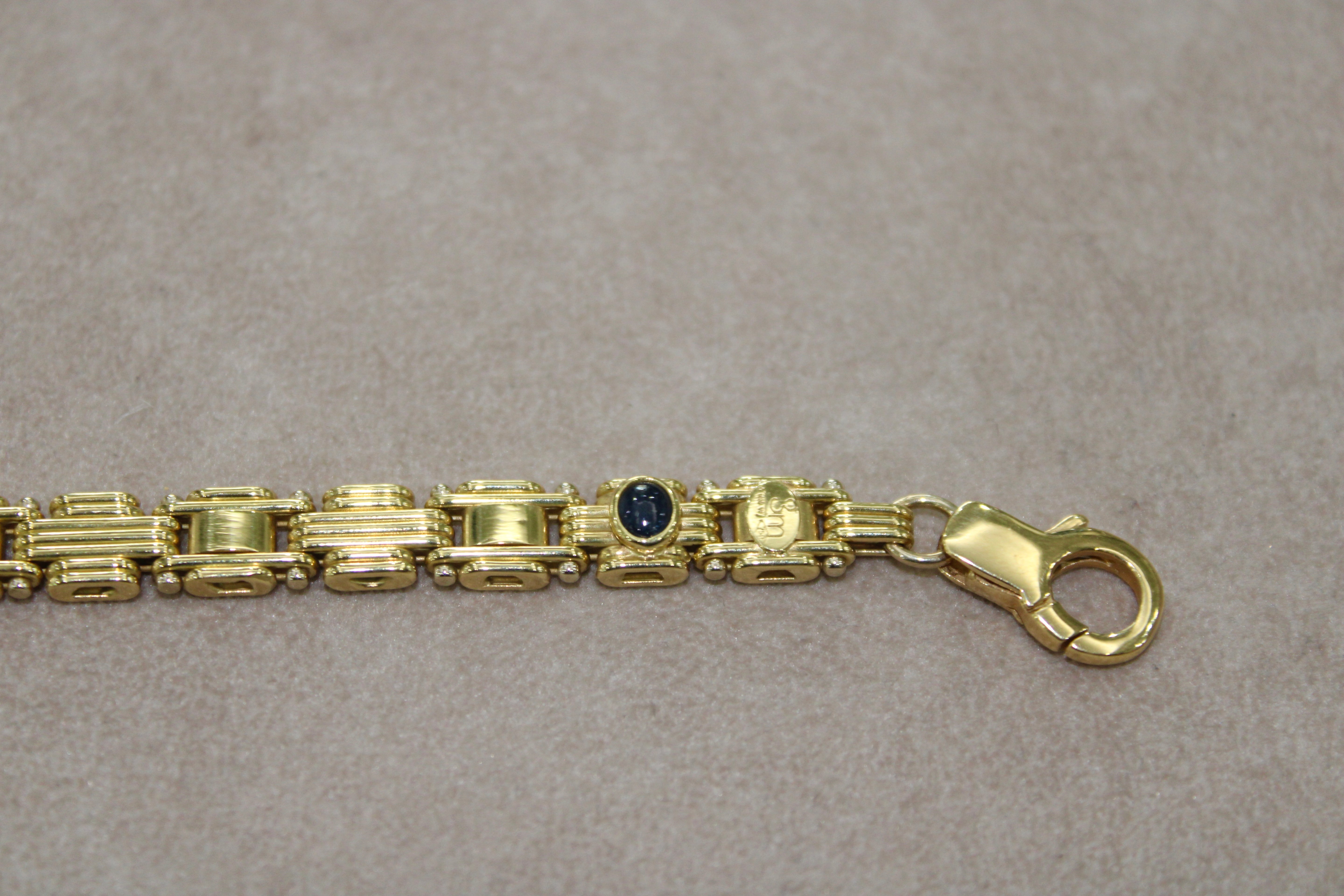 Bracciale in oro giallo 18k con zaffiro cabochon