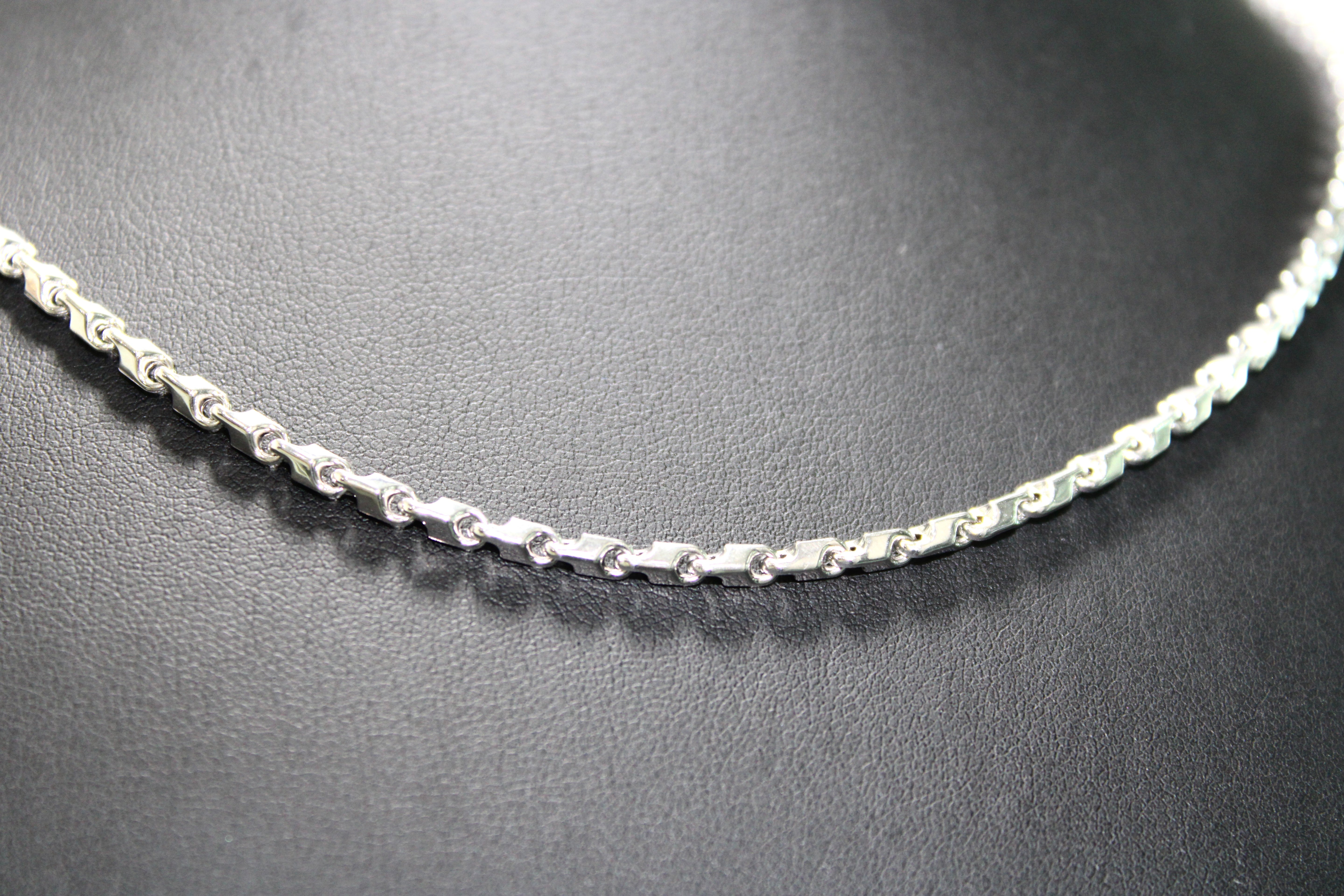 Collana in Oro Bianco 18K
