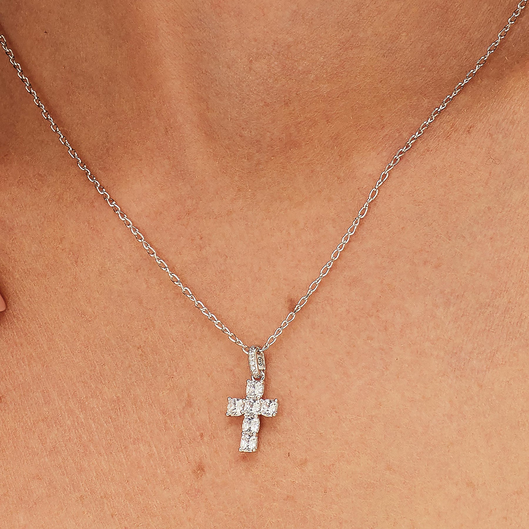 Brosway Fancy Charm Croce in Argento FIW119