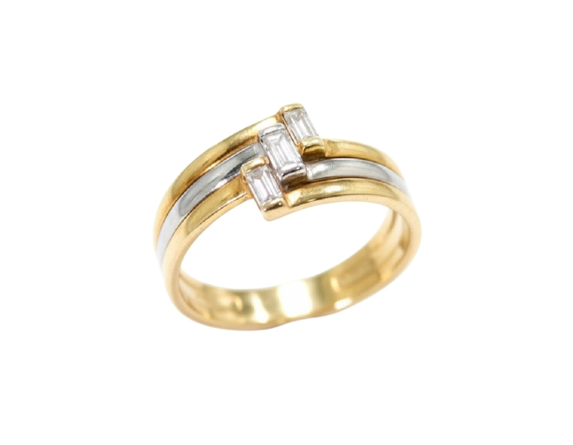 Anello Trilogy con Diamanti