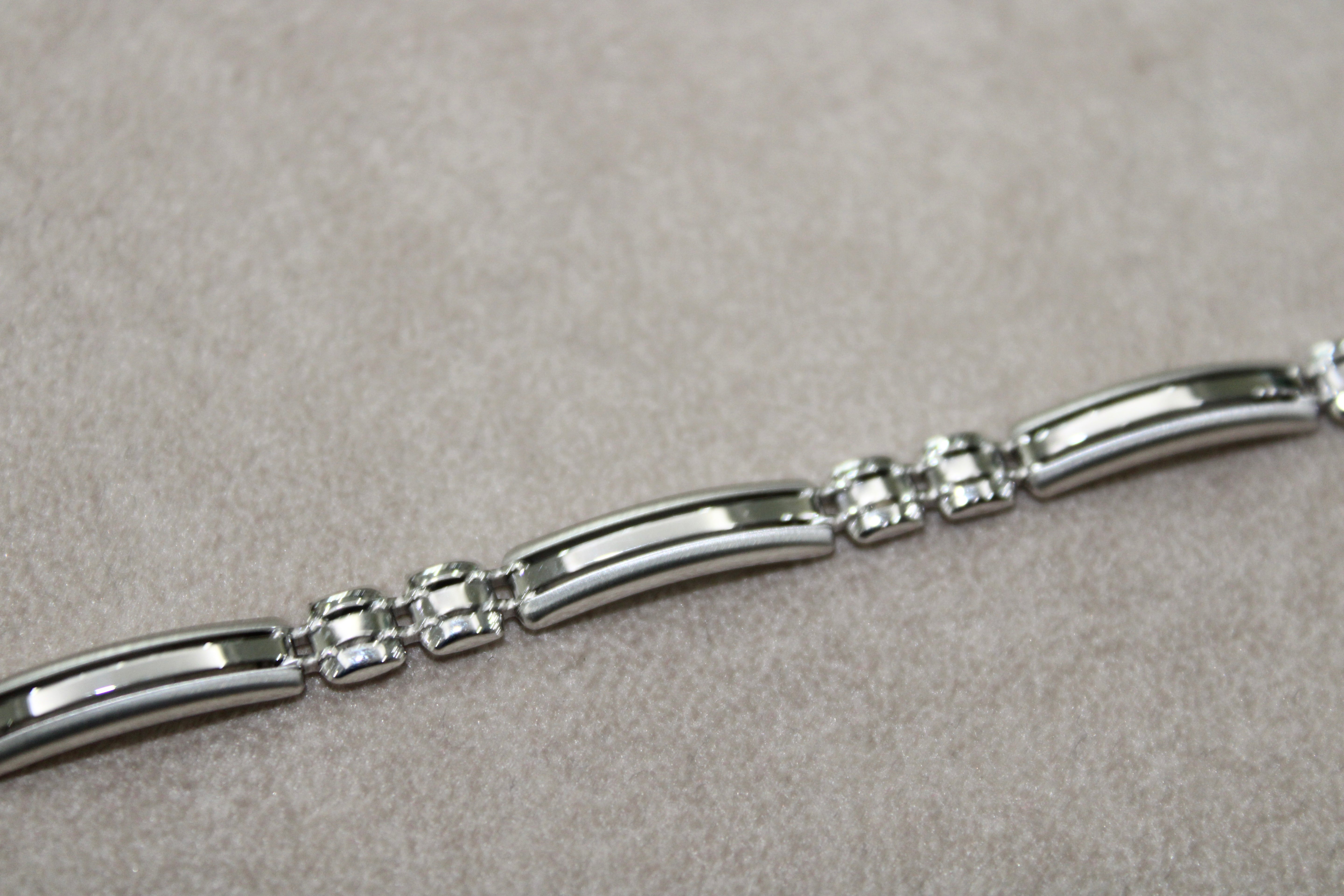 Bracciale in oro bianco 18k