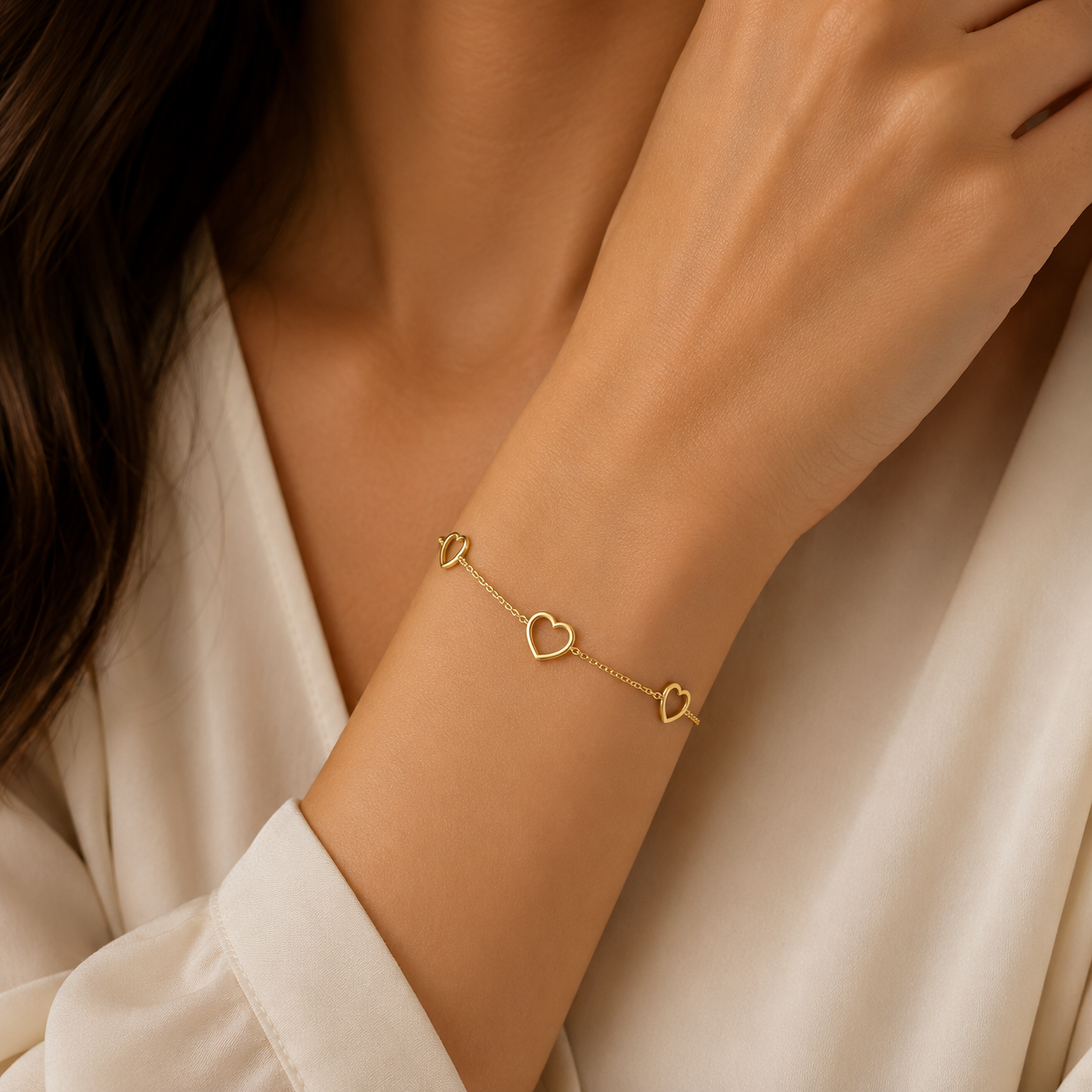 Bracciale Cuori in Oro Giallo 18K